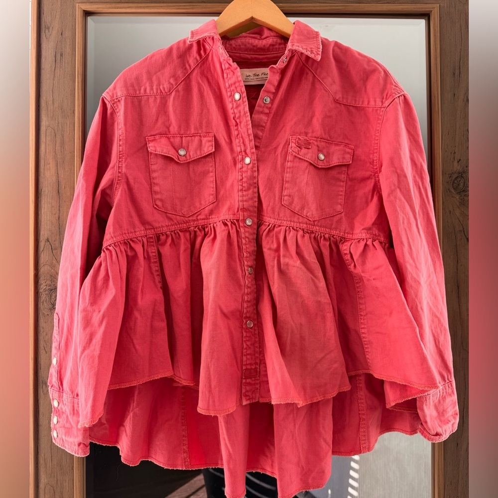 Free People “We The Free" Dylan Babydoll peplum denim shirt jacket - Picture 4 of 7